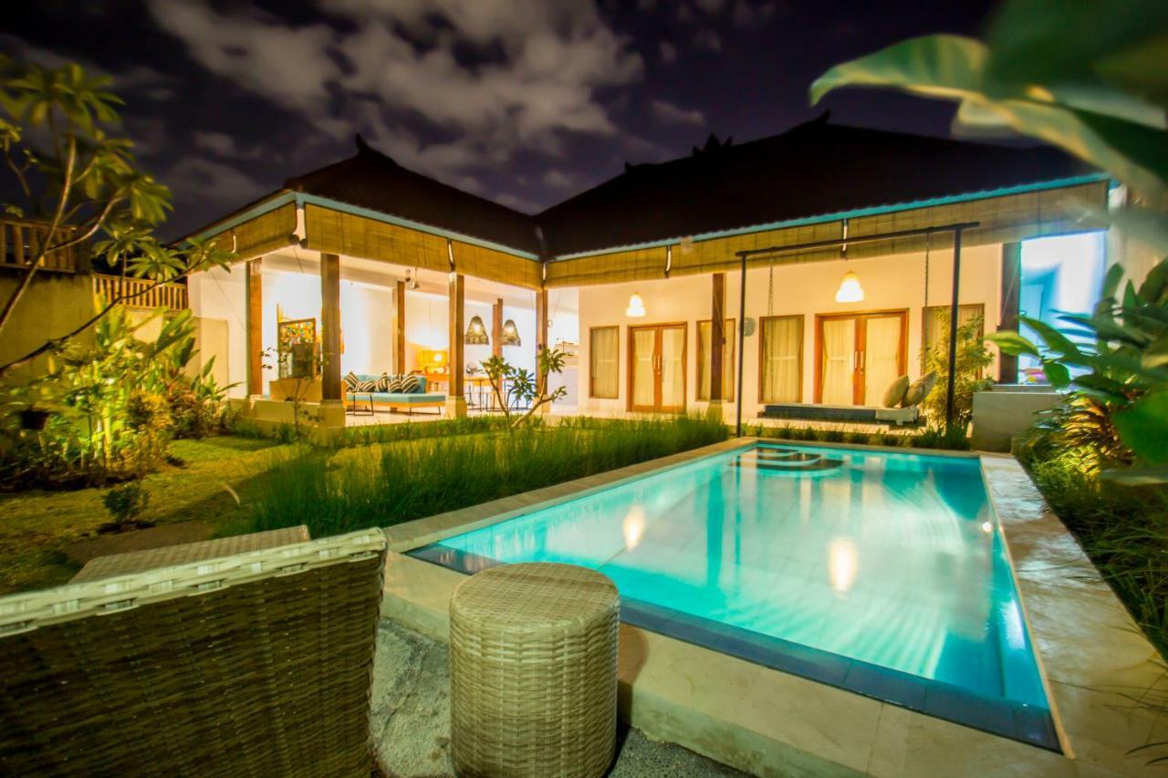 Villa Orked 2 塞米亚克 外观 照片